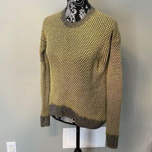 Lululemon size 6 Sweater